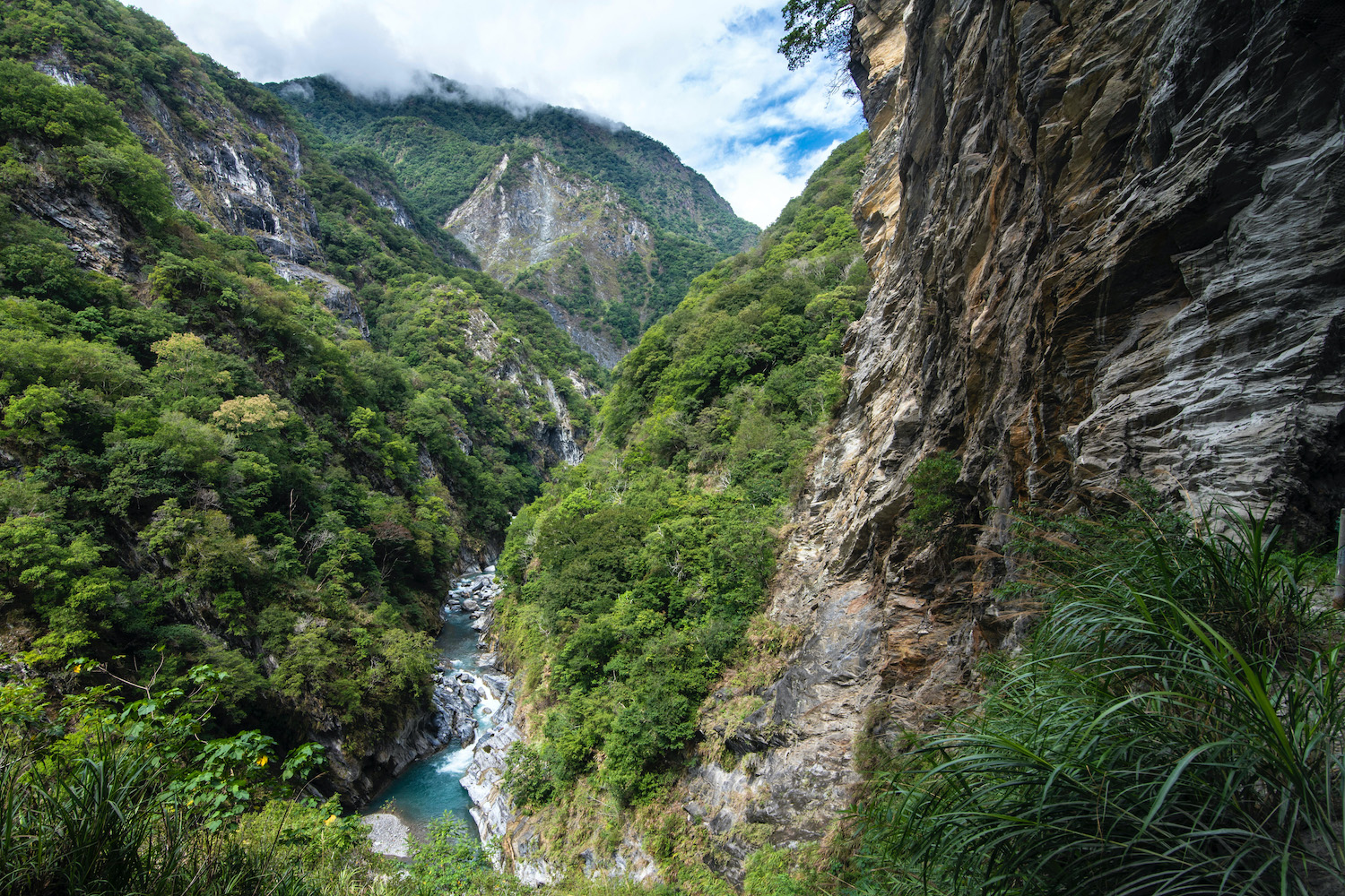 taroko gorge day trip from hualien